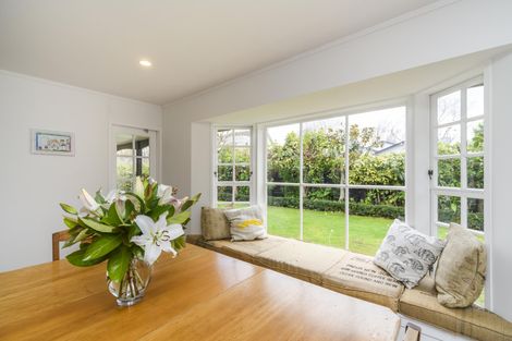 Photo of property in 92 Roy Street, Palmerston North, 4410