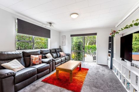 Photo of property in 141 California Drive, Totara Park, Upper Hutt, 5018