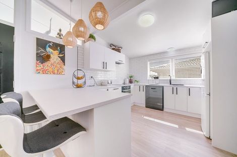 Photo of property in 45a Jellicoe Road, Manurewa, Auckland, 2102