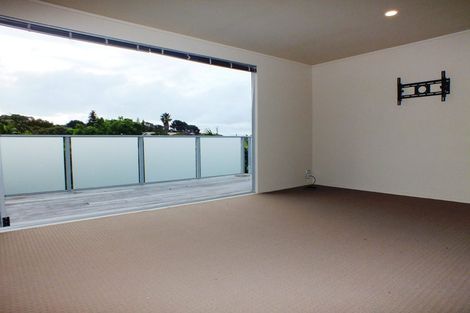 Photo of property in 66 Regency Park Drive, Gulf Harbour, Whangaparaoa, 0930