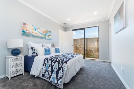 Photo of property in 15 Tawatawa Street, Long Bay, Auckland, 0630