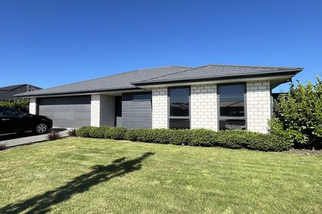 Photo of property in 15 Willetts Way, Rolleston, 7615