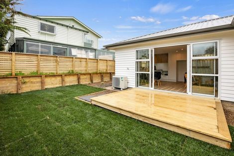 Photo of property in 2/230 Park Road, Te Awamutu, 3800