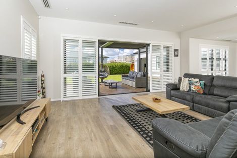 Photo of property in 80 Riverhead Point Drive, Riverhead, 0820