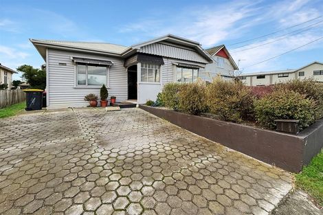 Photo of property in 25 Oram Avenue, New Brighton, Christchurch, 8061