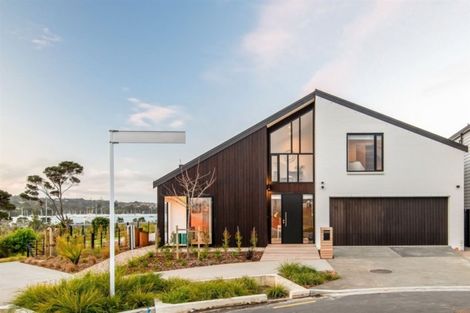 Photo of property in 21 Sunderland Avenue, Hobsonville, Auckland, 0616