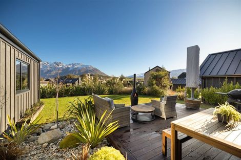 Photo of property in 3 Polperro Court, Jacks Point, Queenstown, 9371