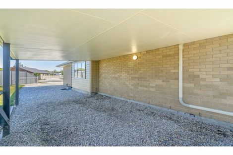 Photo of property in 2 Half Time Close, Omakau, 9376