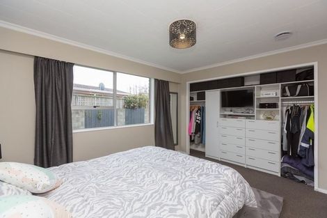 Photo of property in 11 Culzean Grove, Bell Block, New Plymouth, 4312
