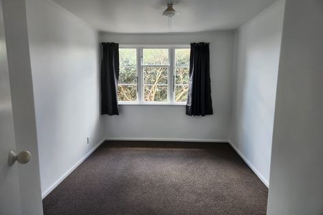 Photo of property in 8 Nutsey Avenue, Northcote, Auckland, 0627