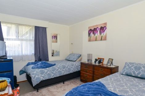 Photo of property in 74 Folkestone Drive, Flaxmere, Hastings, 4120