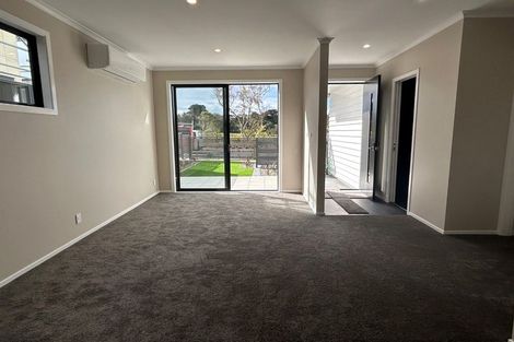 Photo of property in 7 Koreke Close, Kenepuru, Porirua, 5022