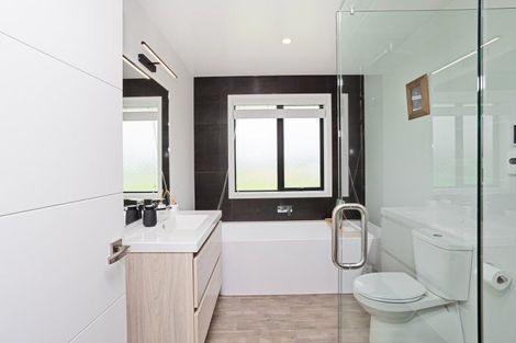 Photo of property in 24 Mosshead Close, Waihopai, Invercargill, 9872