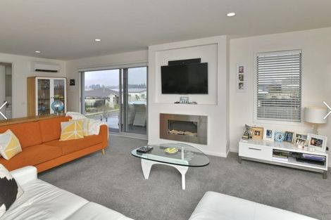 Photo of property in 15 Aroha Street, Pegasus, 7612