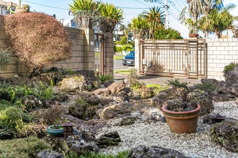 Photo of property in 1/3 Morrow Avenue, Bucklands Beach, Auckland, 2012