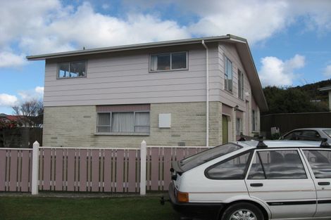 Photo of property in 3 Bexley Grove, Wainuiomata, Lower Hutt, 5014