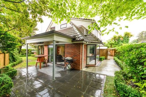Photo of property in 35 Te Awe Awe Street, Hokowhitu, Palmerston North, 4410