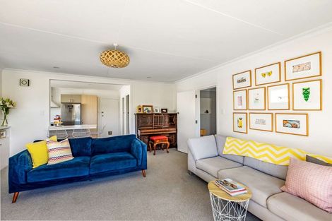 Photo of property in 2 William Street, Gore, 9710