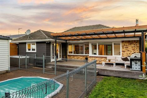 Photo of property in 1/13 Tristram Avenue, Forrest Hill, Auckland, 0620