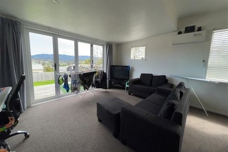 Photo of property in 103 Sunnyside Road, Sunnyvale, Auckland, 0612