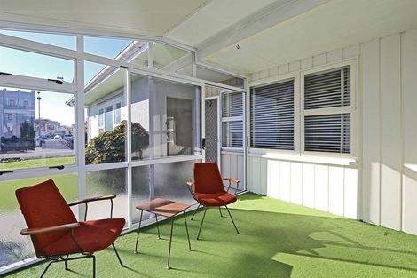 Photo of property in 1/204 Lyndon Road West, Hastings, 4122