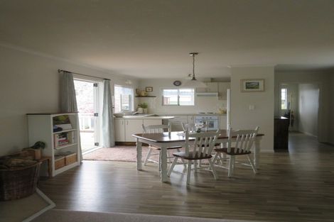 Photo of property in 3 Turner Place, Wakefield, 7025