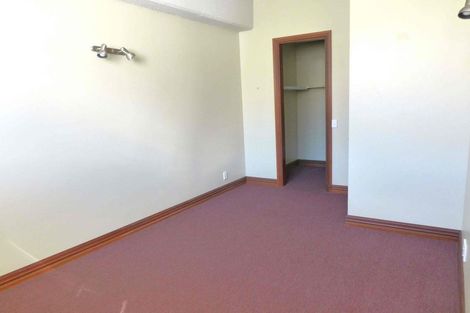 Photo of property in Pirie Street Townhouses, 28/35 Pirie Street, Mount Victoria, Wellington, 6011