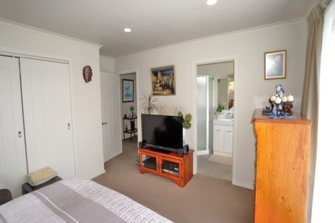 Photo of property in 9 Karo Street, Ruakaka, 0116