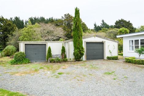 Photo of property in 93 Trickers Road, Bulls, 4818