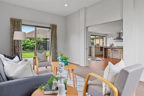 Photo of property in 12 Cyclamen Place, Aidanfield, Christchurch, 8025