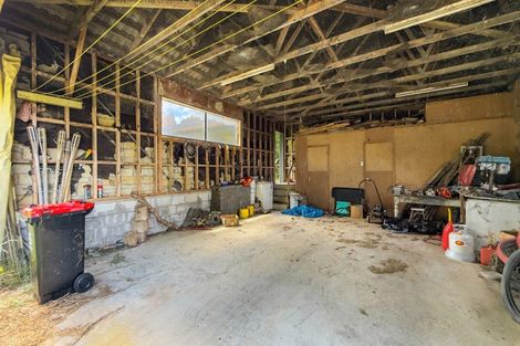 Photo of property in 301 Neavesville Road, Puriri, Thames, 3578