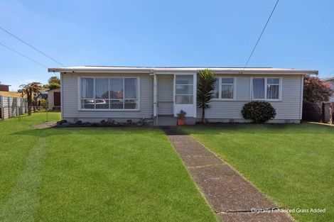 Photo of property in 6 Mahoe Place, Gonville, Whanganui, 4501