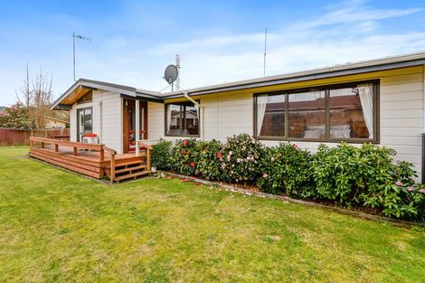 Photo of property in 36 Neri Crescent, Pomare, Rotorua, 3015