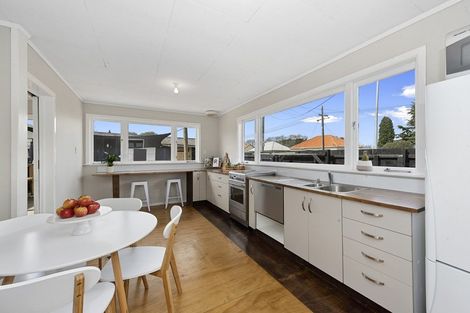 Photo of property in 8 Studholme Street, Morrinsville, 3300