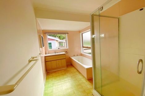 Photo of property in 15 Morris Road, Hillcrest, Hamilton, 3216