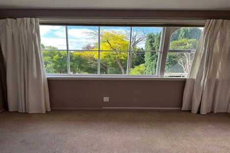Photo of property in 12 Ladbrokes Place, Fendalton, Christchurch, 8052