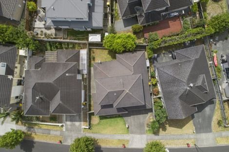Photo of property in 13 Packspur Drive, Flat Bush, Auckland, 2016