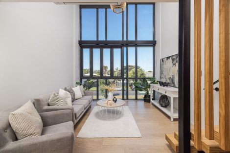 Photo of property in 12/436 Maunganui Road, Mount Maunganui, 3116