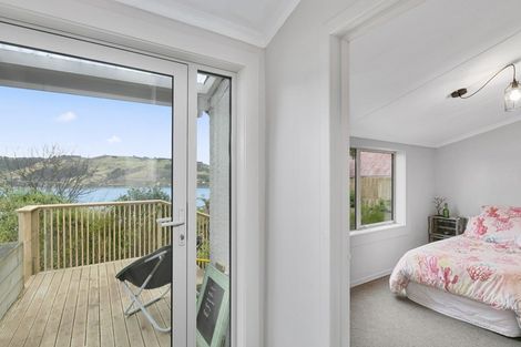 Photo of property in 11 Junction Road, Ravensbourne, Dunedin, 9022