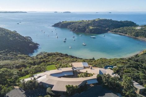 Photo of property in 83 Delamore Drive, Oneroa, Waiheke Island, 1081