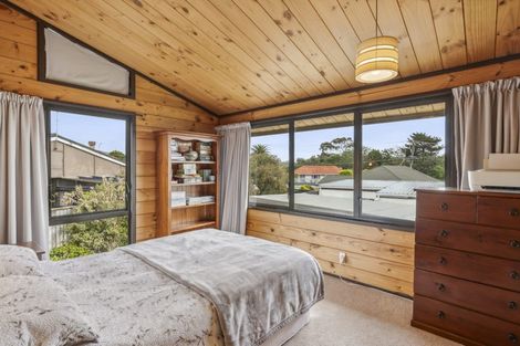 Photo of property in 41 Raumati Road, Raumati Beach, Paraparaumu, 5032