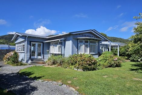 Photo of property in 65 Bright Street, Cobden, Greymouth, 7802