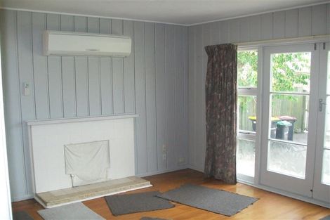 Photo of property in 35 Greendale Avenue, Avonhead, Christchurch, 8042