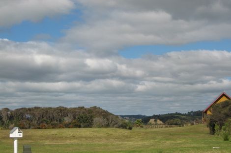 Photo of property in 32 Ohiwa Parade, Ohope, 3121