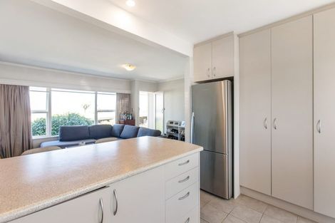 Photo of property in 2/84 Jutland Road, Hauraki, Auckland, 0622
