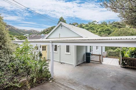Photo of property in 16 Khandallah Road, Ngaio, Wellington, 6035