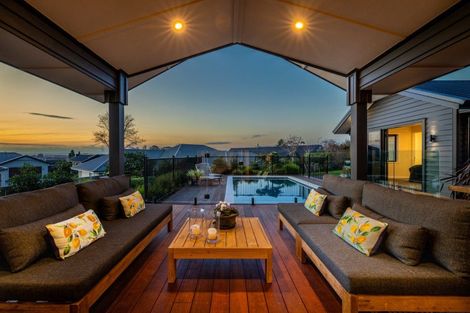 Photo of property in 68 Breadalbane Avenue, Havelock North, 4130