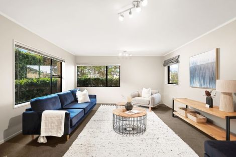 Photo of property in 6 Arcus Street, St Andrews, Hamilton, 3200