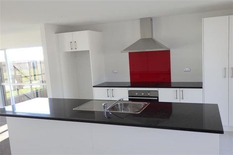 Photo of property in 32 Hollowout Street, Takanini, 2112