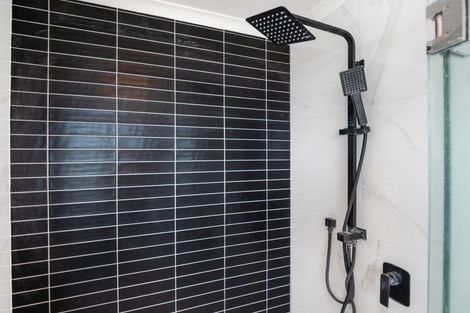 Photo of property in 32 Waireka Road, Rototuna North, Hamilton, 3210